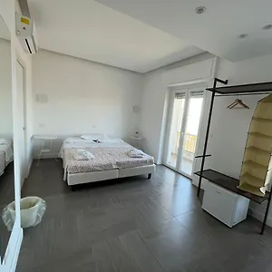 Casual Pentimele Bed & Breakfast
